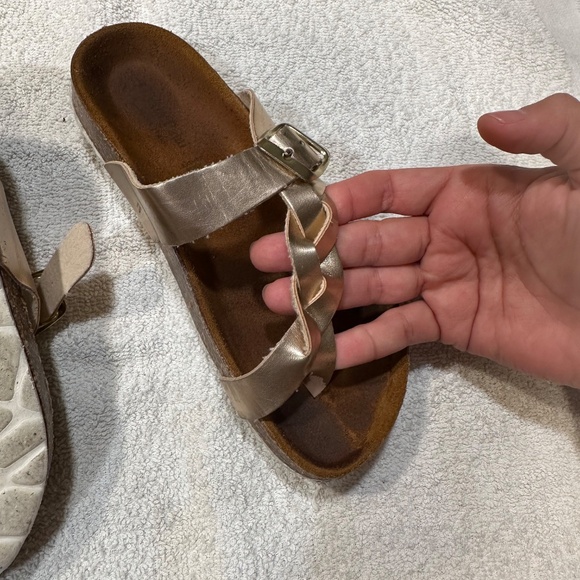 Giulai Palai Girls Size 2 Sandals - Picture 4 of 4